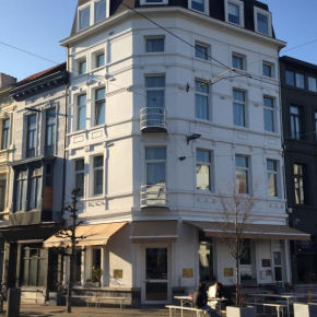 Отель The Soul Antwerp  Антверпен